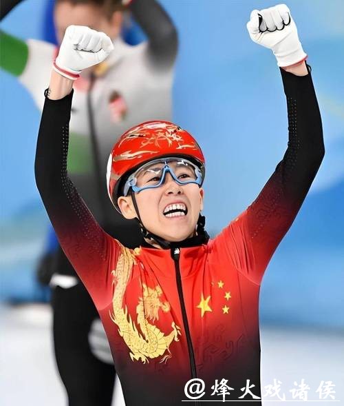 范可新白发上热搜：比金牌更贵的，是32岁还在为短道“托底”